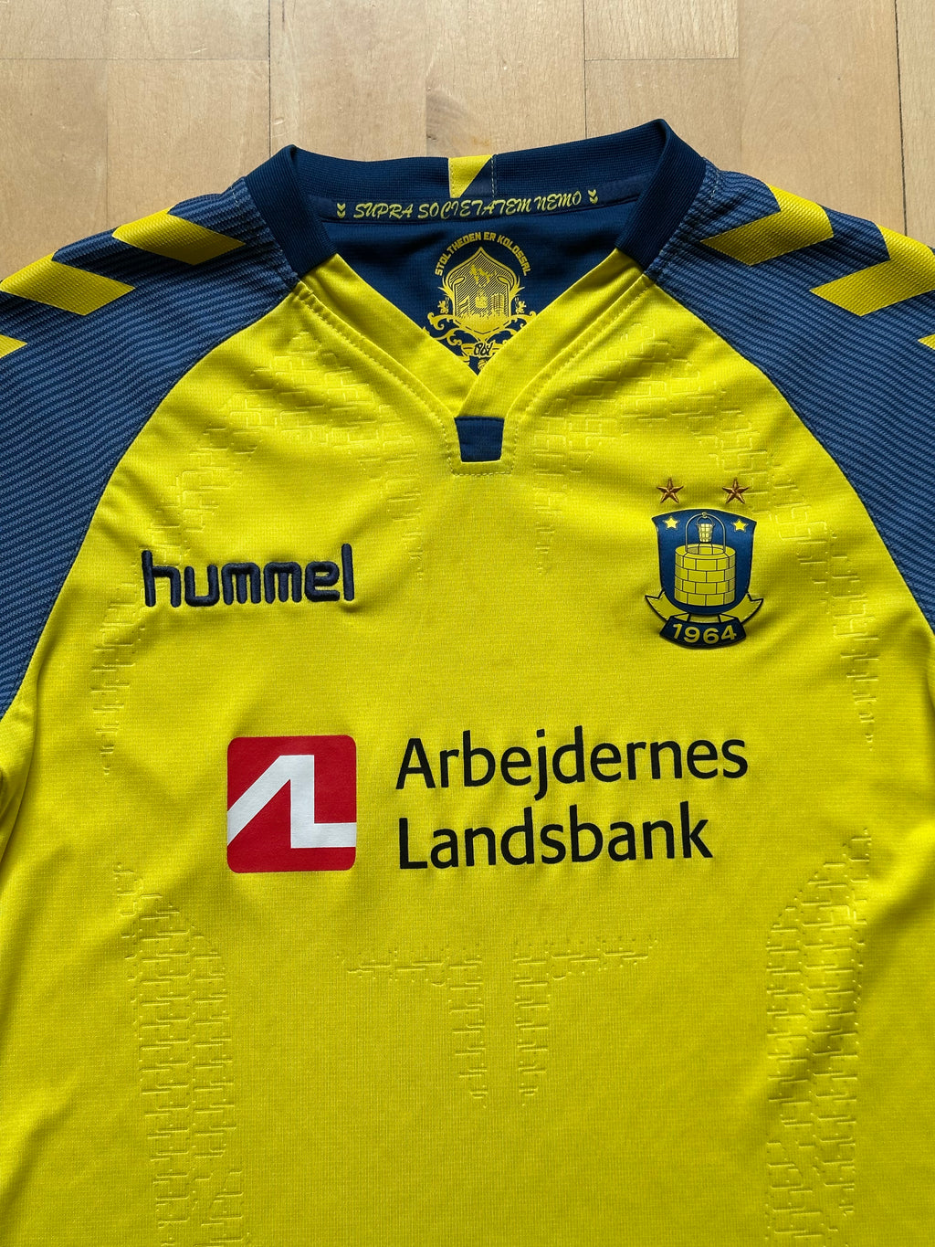 Hjemmebane 2017/2018 (176 / 16 år)