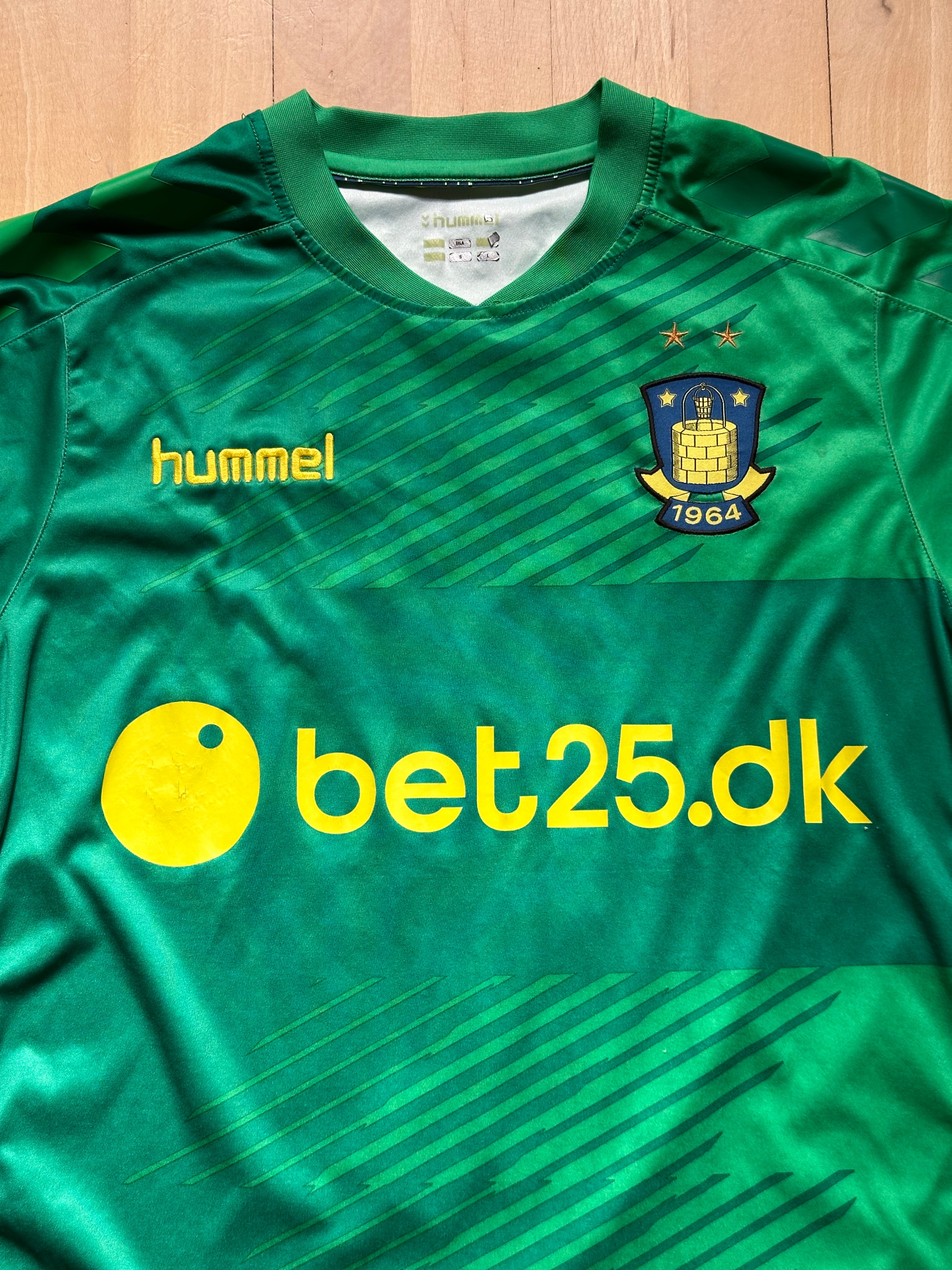 Udebane 2015/2016 (Medium)