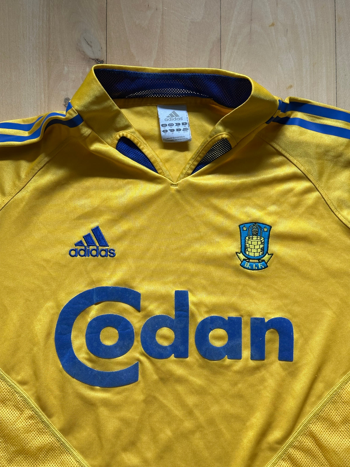 Hjemmebane 2004/2005 (Medium)