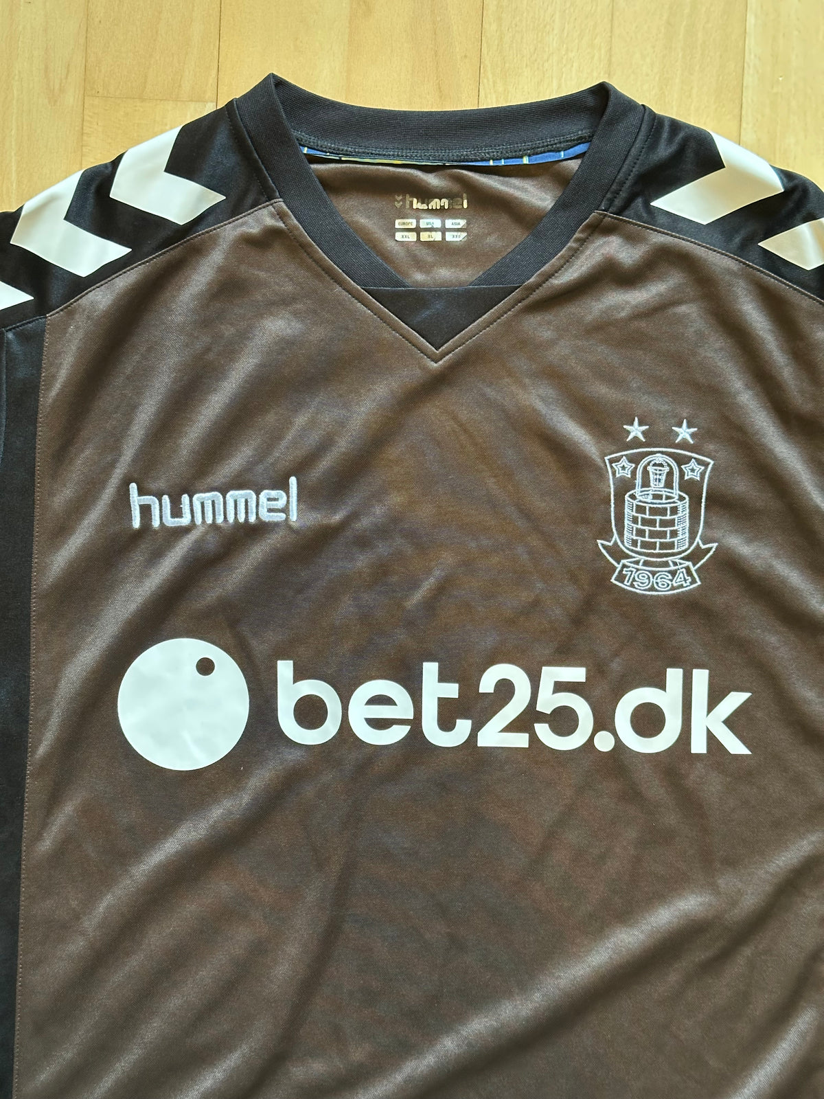 Tredjetrøje 2015/2016 (XXL)