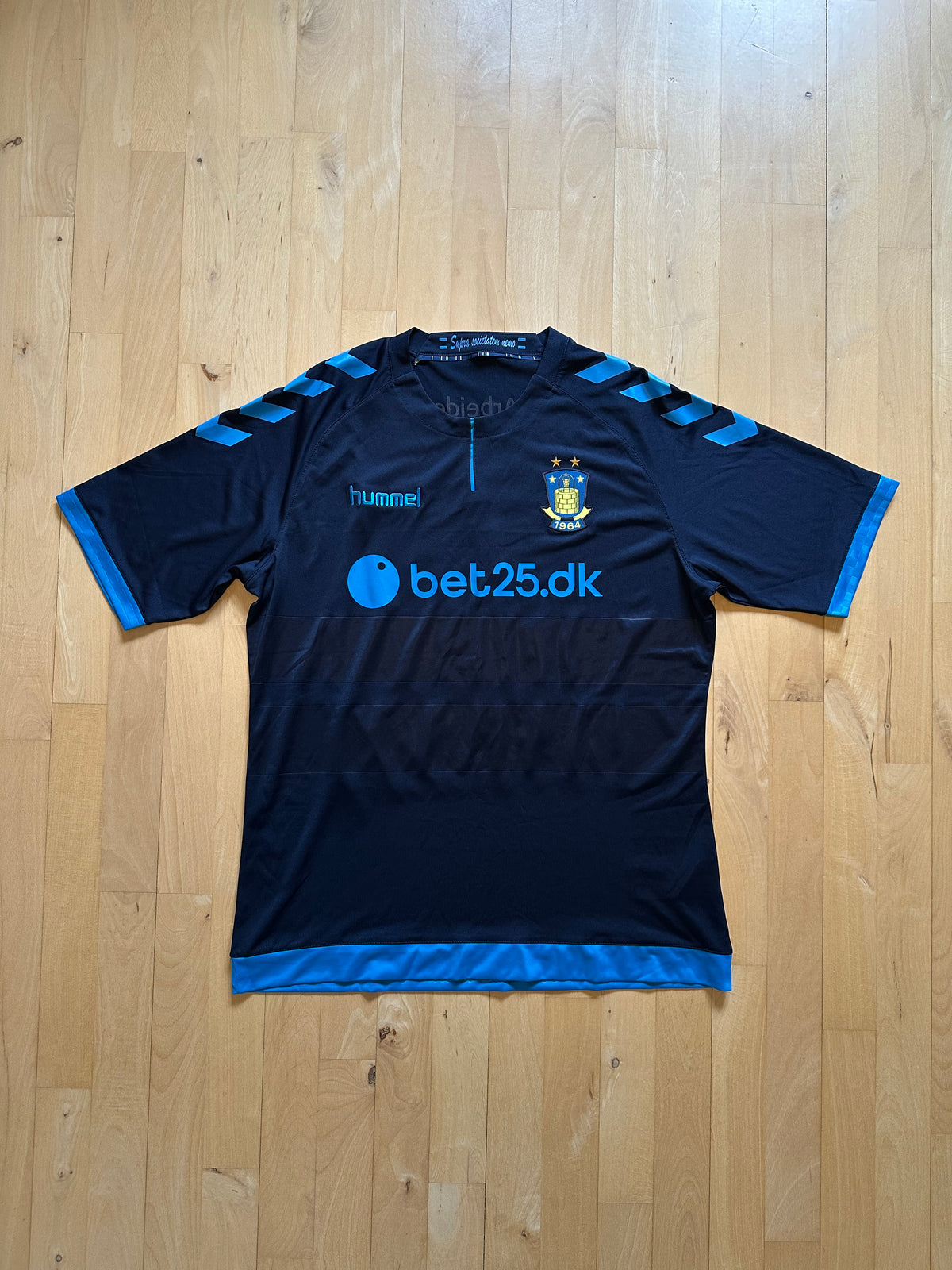 Udebane 2016/2017 (XXL)