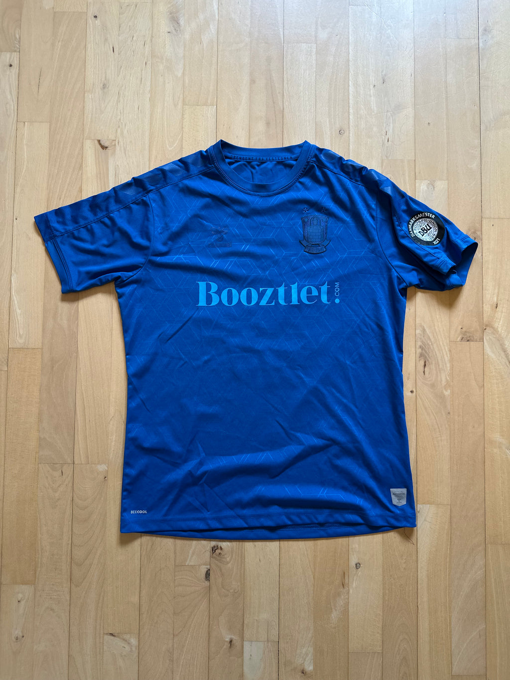 Udebane 2021/2022 (XL)
