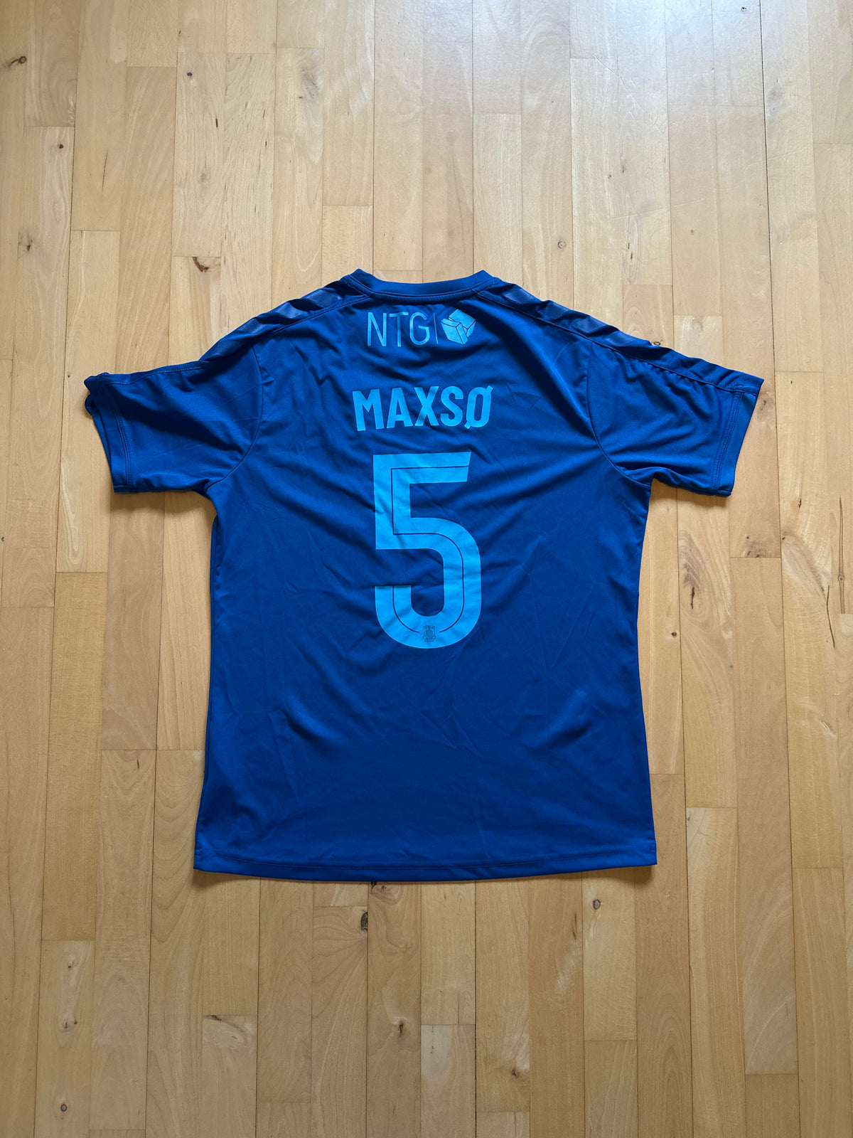 Udebane 2021/2022 (XL)
