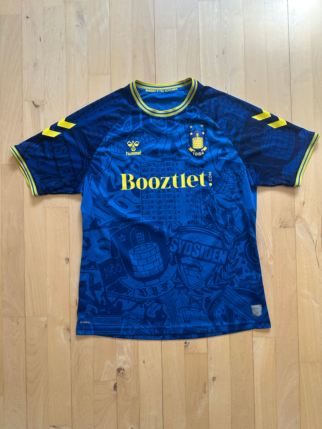 Udebane 2022/2023 (XL)
