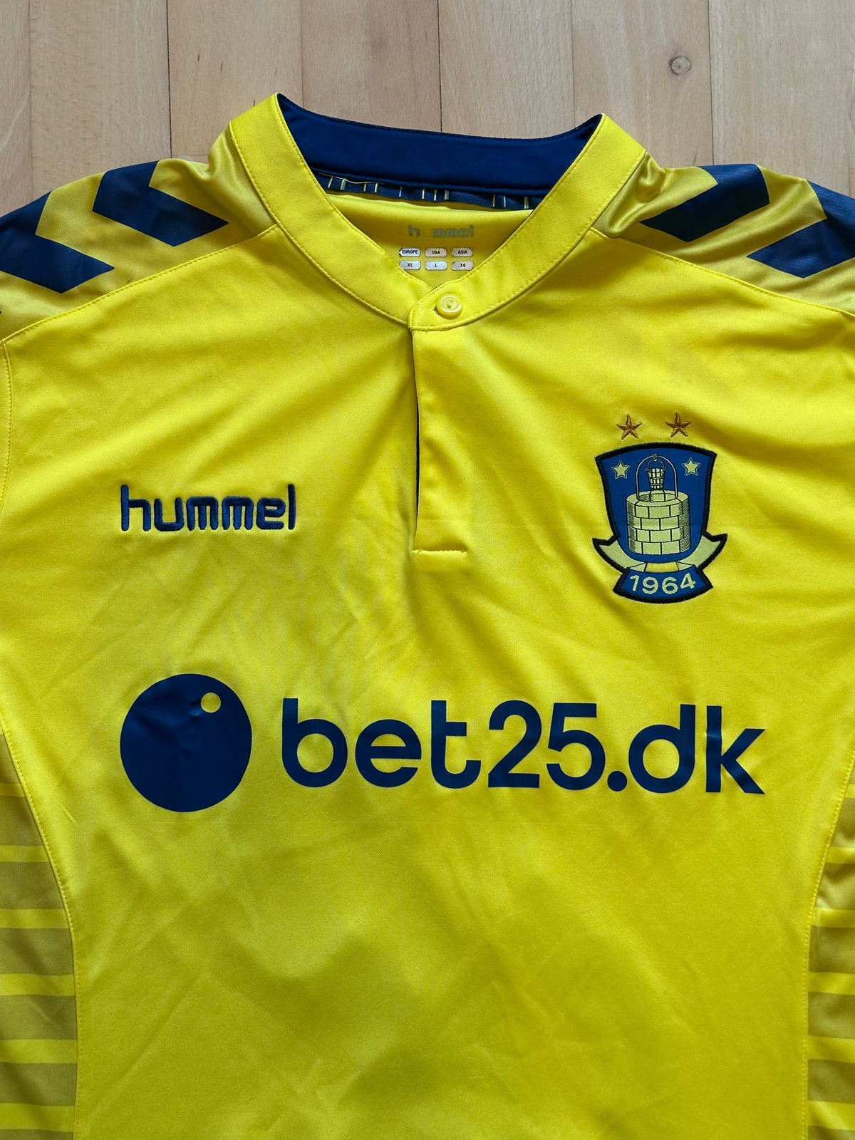 Hjemmebane 2015/2016 (XL)
